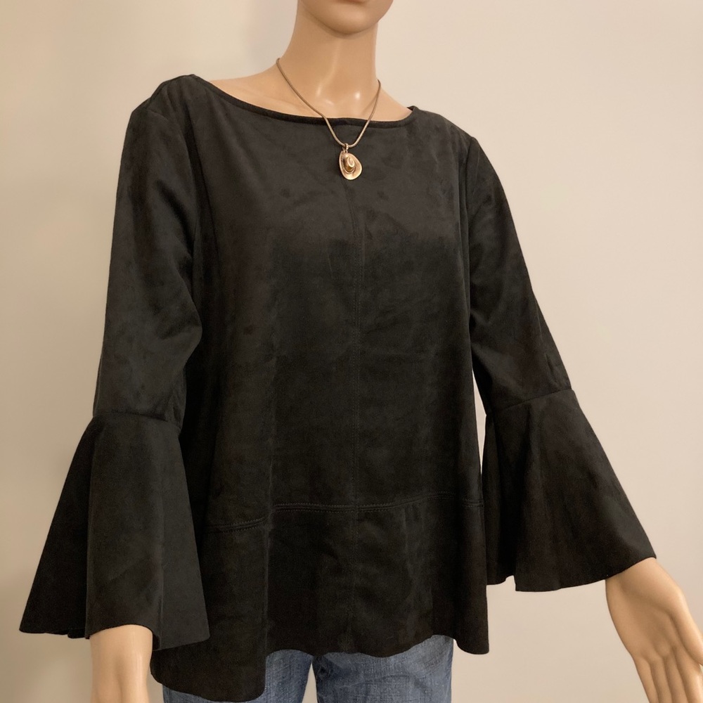 🌞🌞PREMISE “SUEDE” PLUS SIZE TOP🌞🌞